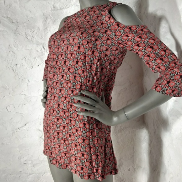 UO Staring at Stars boho cold shoulder tunic dress - Picture 6 of 8